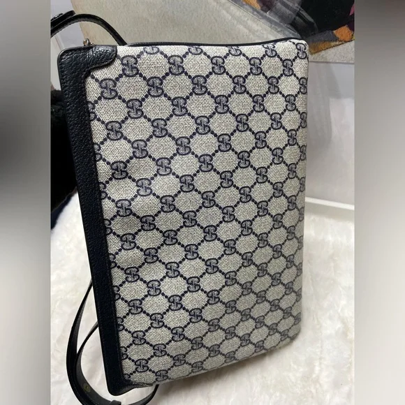 ⭐️ - GUCCI-41 02 013 Coated Canvas Black Crossbody - Picture 12 of 15